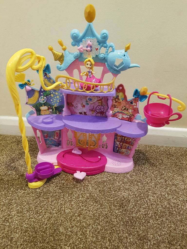 disney princess musical moments castle